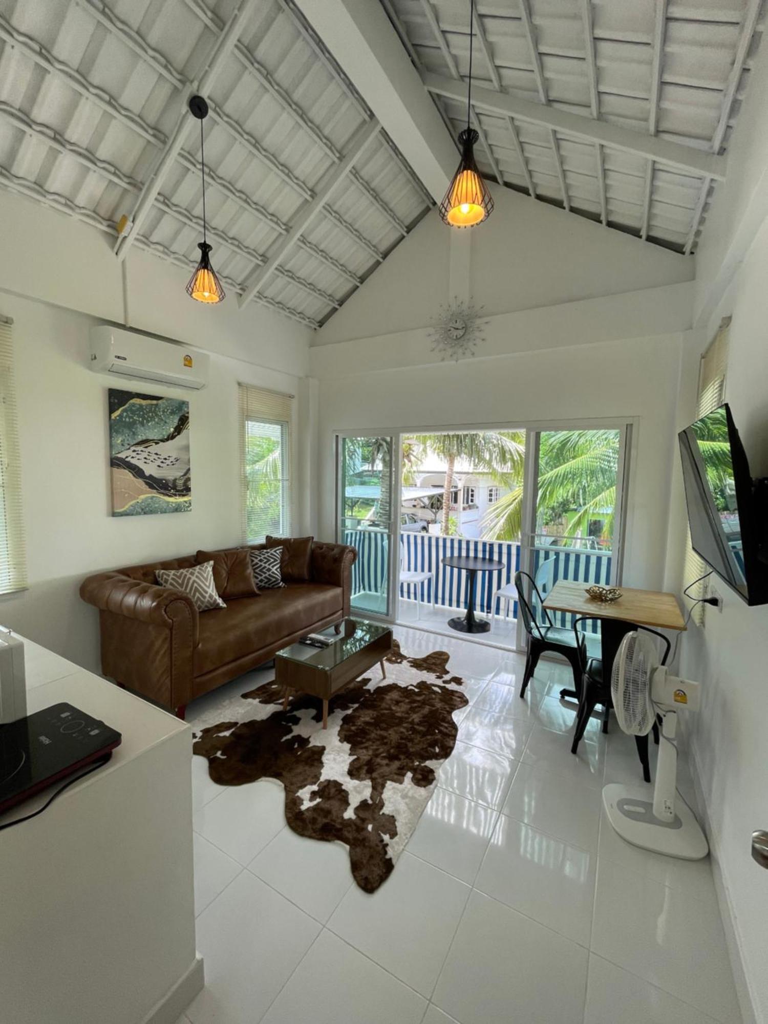 Kata Hillside Hideaway Villa Ban Kata Exterior photo